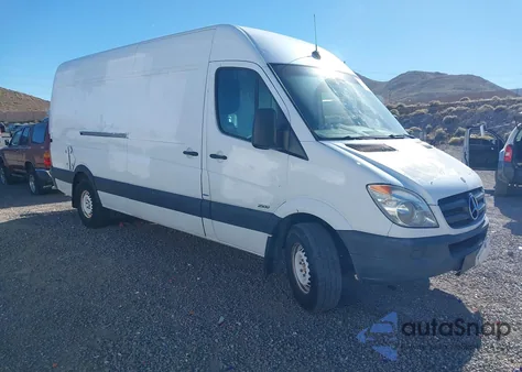 2011 Mercedes-Benz Sprinter 2500 High Roof from USA, damaged, VIN WD3PE8CB6B5604261